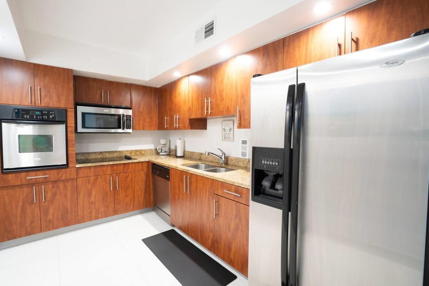Sian Private Apartments ฮอลลีวูด ภายนอก รูปภาพ